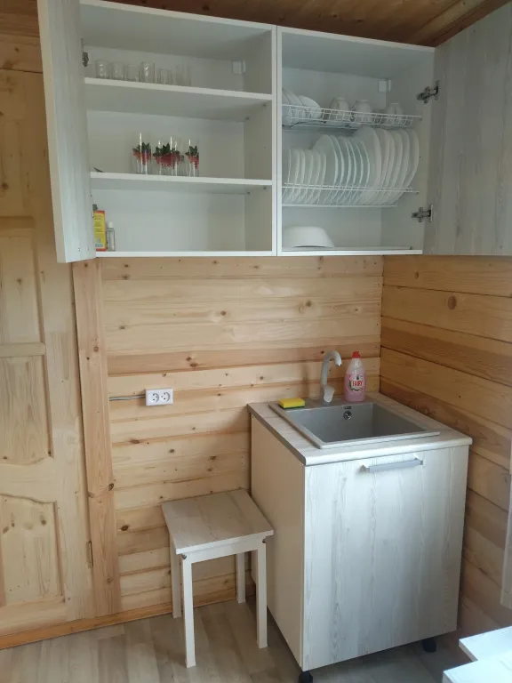 Уютный дом у озера