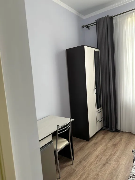 Квартира Комната на 2 этаже частного дома — Сухум