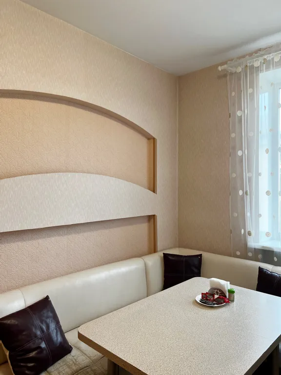 Большая двухкомнатная квартира с изолированными комнатами в районе Выя