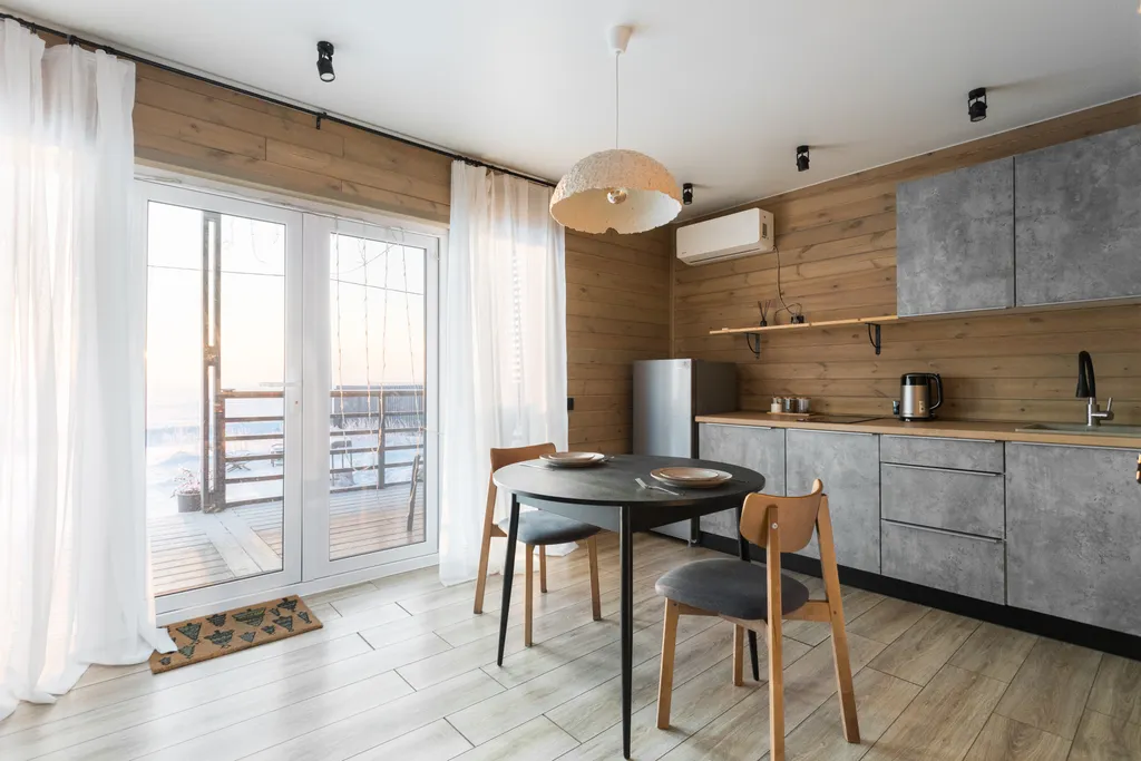 Уютный дом с панорамным видом на водохранилище