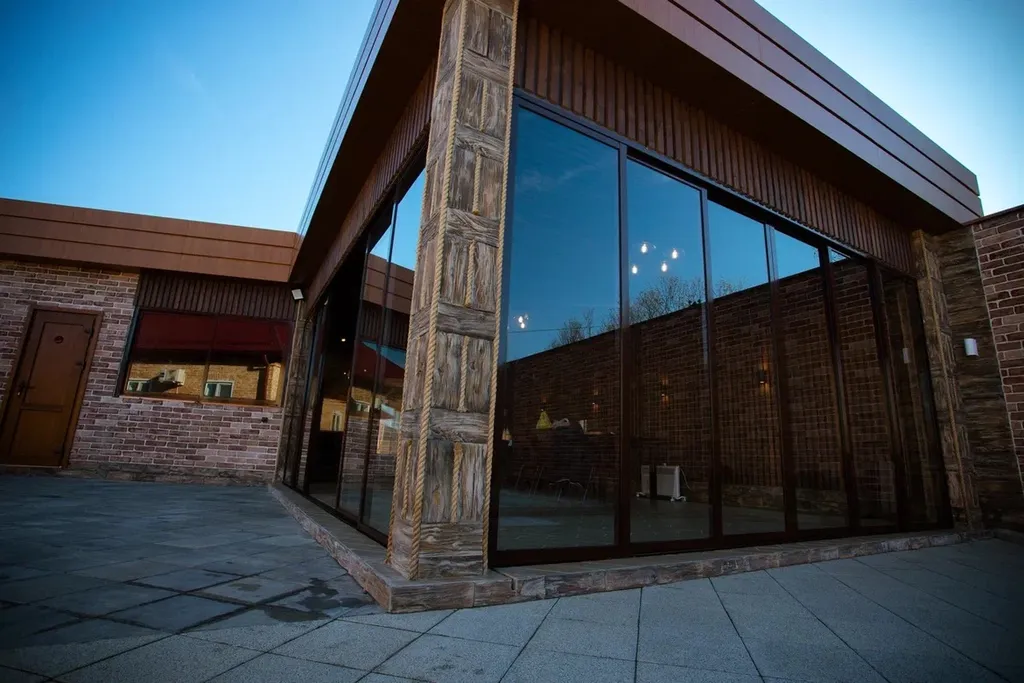 Дом в горах Адыгея, с теплым бассейном и беседкой