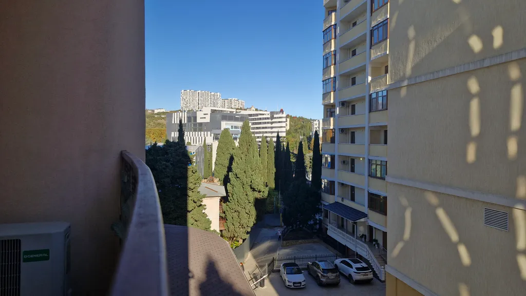 Просторная 2-х комнатная квартира в центре Алушты