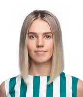 Анна Баженова