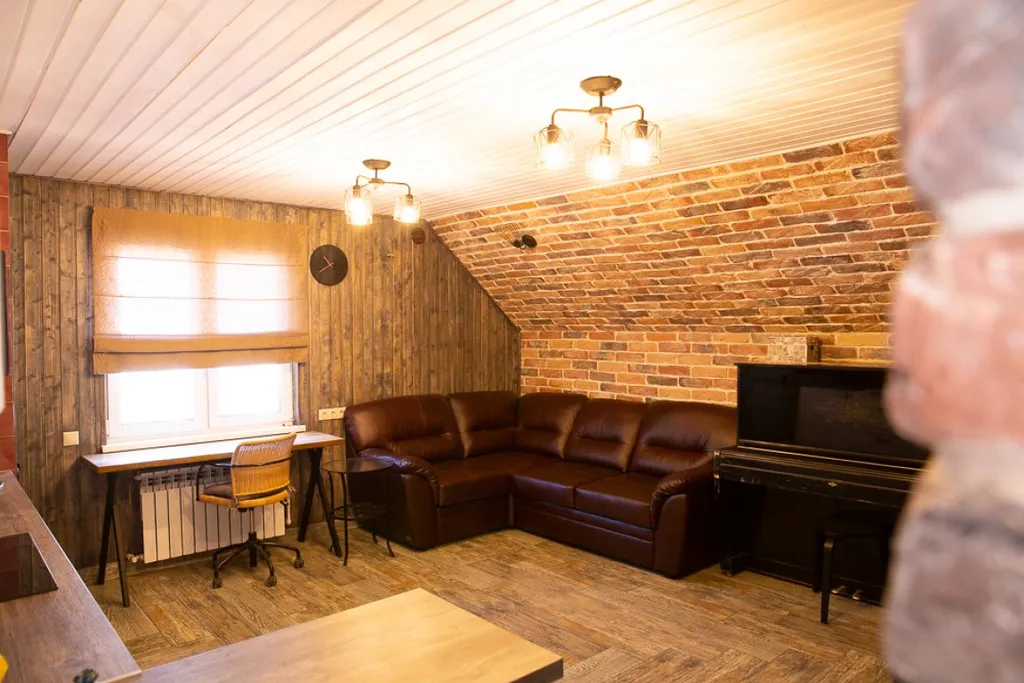 Комфортабельный апартамент с отдельной спальней и большой террасой