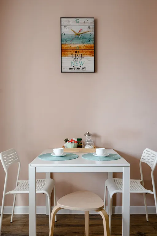 Студия с мебелью и техникой