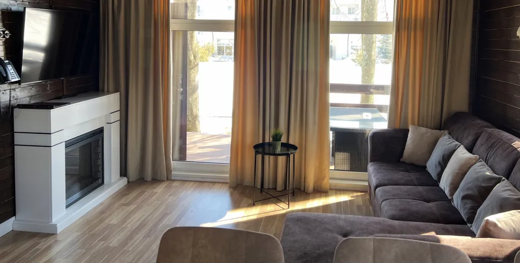 Коттедж 3-комнатный Дом — Денежниково