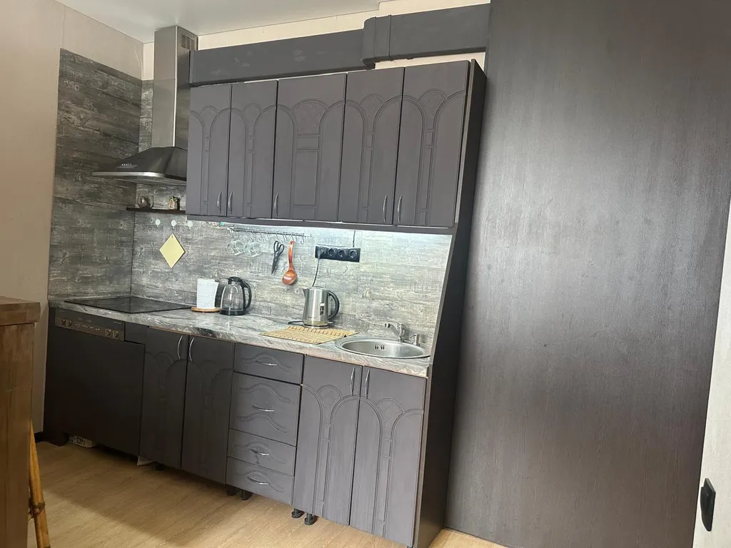 Двухкомнатная квартира в пешей доступности от ж/д вокзала