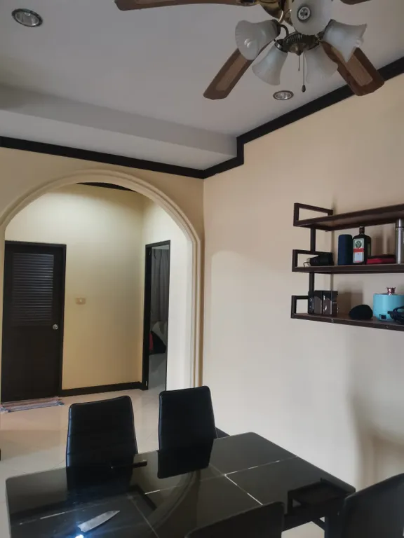 Уютный дом с 2 спальнями и BBQ в тихом месте рядом с пляжем Карон