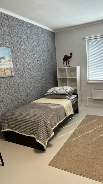 Дом в Анапе с банным чаном для дружной компании в окружении сада