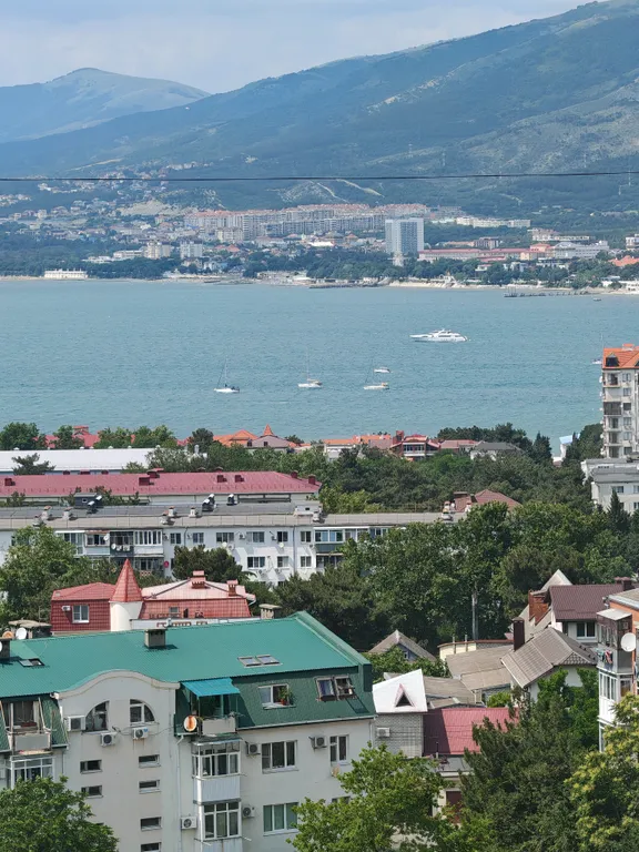 Квартира Квартира с видом на море и горы — Геленджик