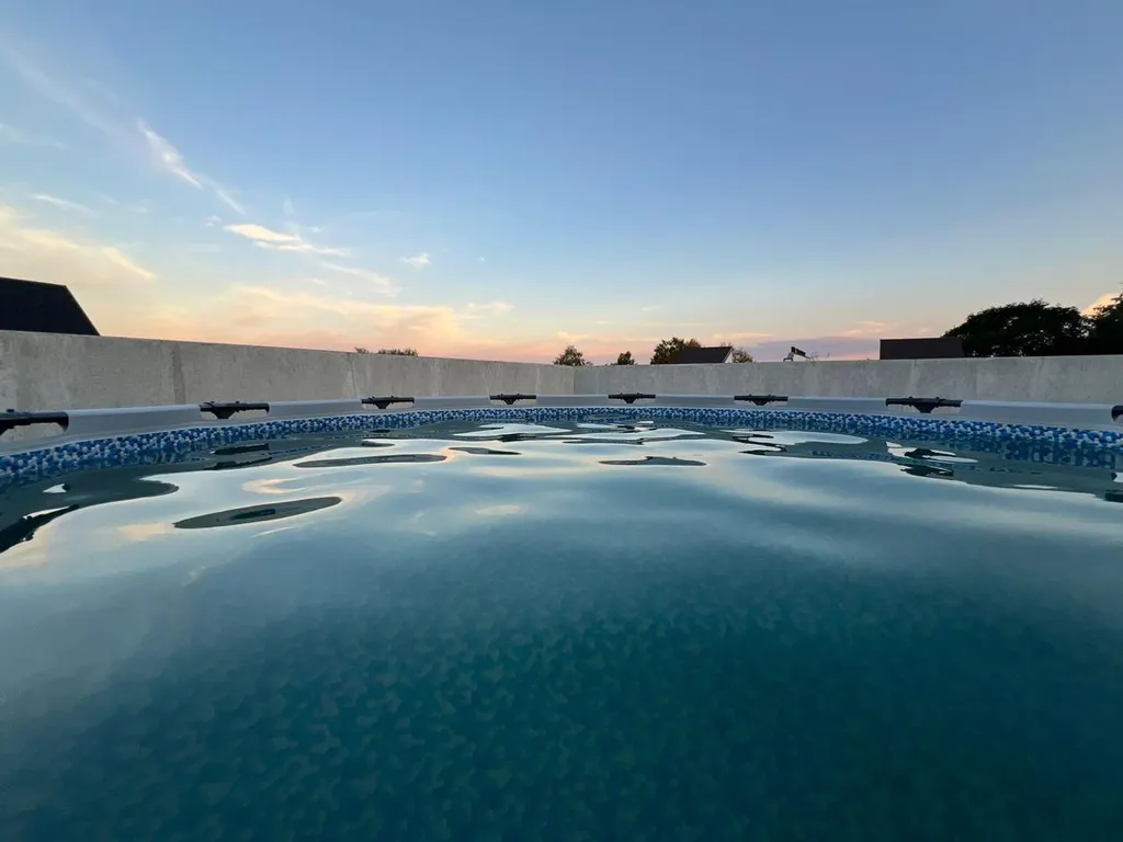 Дом с баней, купелью и бассейном для вашей компании