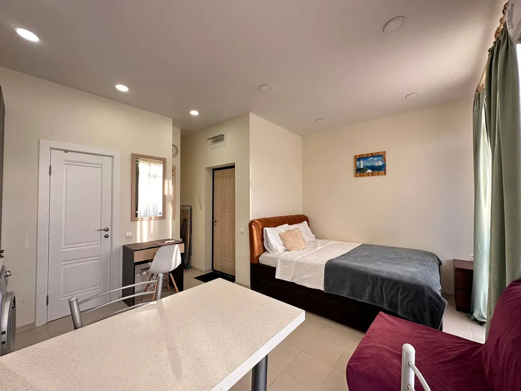 Квартира Апартаменты всего в 5 минутах от пляжа с видом на море — Сириус