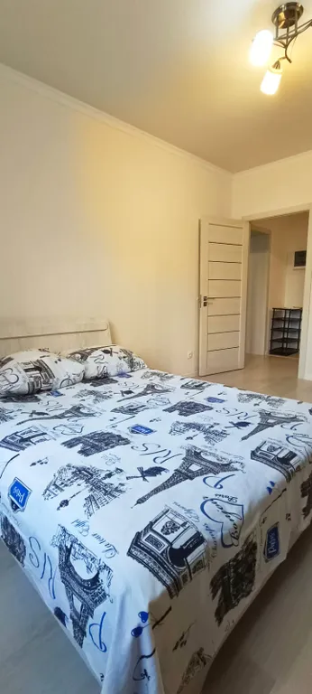 Квартира Комфортная двухкомнатная квартира, чистая — Алматы