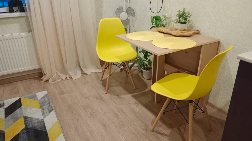 Студия с видом на бор