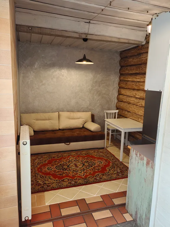 Новые апартаменты с отдельным входом в гостевом доме