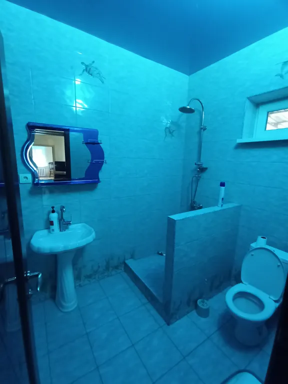 Дом в центре города, рядом с парком и в пешей доступности до моря