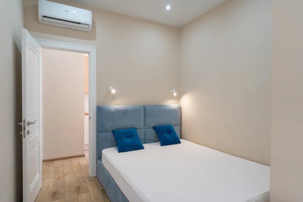 Квартира Квартира Двухкомнатный апартамент в центре Адлера — Адлер