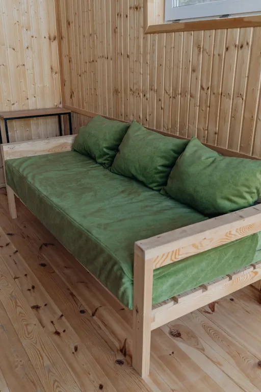 Дом с видовой террасой на берегу Катуни