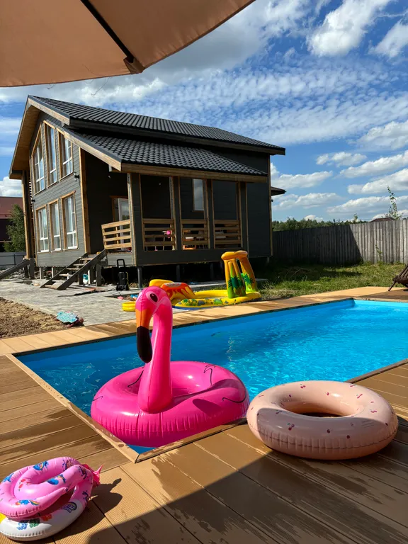 Коттедж Сдается красивый дом в тихом поселке 170 кВ — аренда посуточно в Домодедово