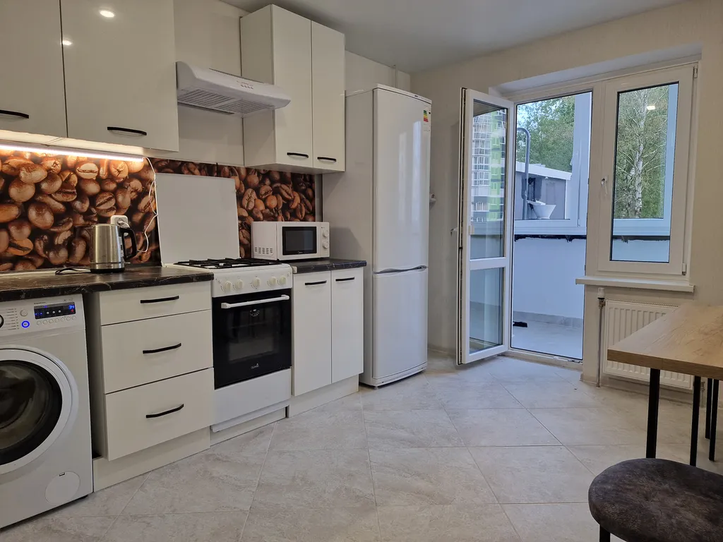 Медцентр. ТЦ Трио, Грин, спа-центра Южный. Новая квартира на 6 гостей — аренда посуточно в Витебск