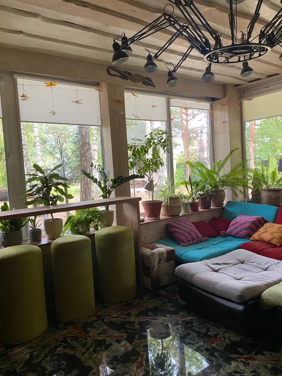 7-комнатный Дом