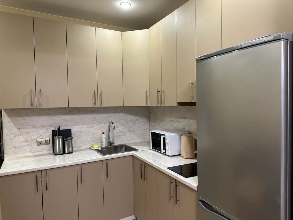 Cтудия Огонь рядом стадионом Торпедо