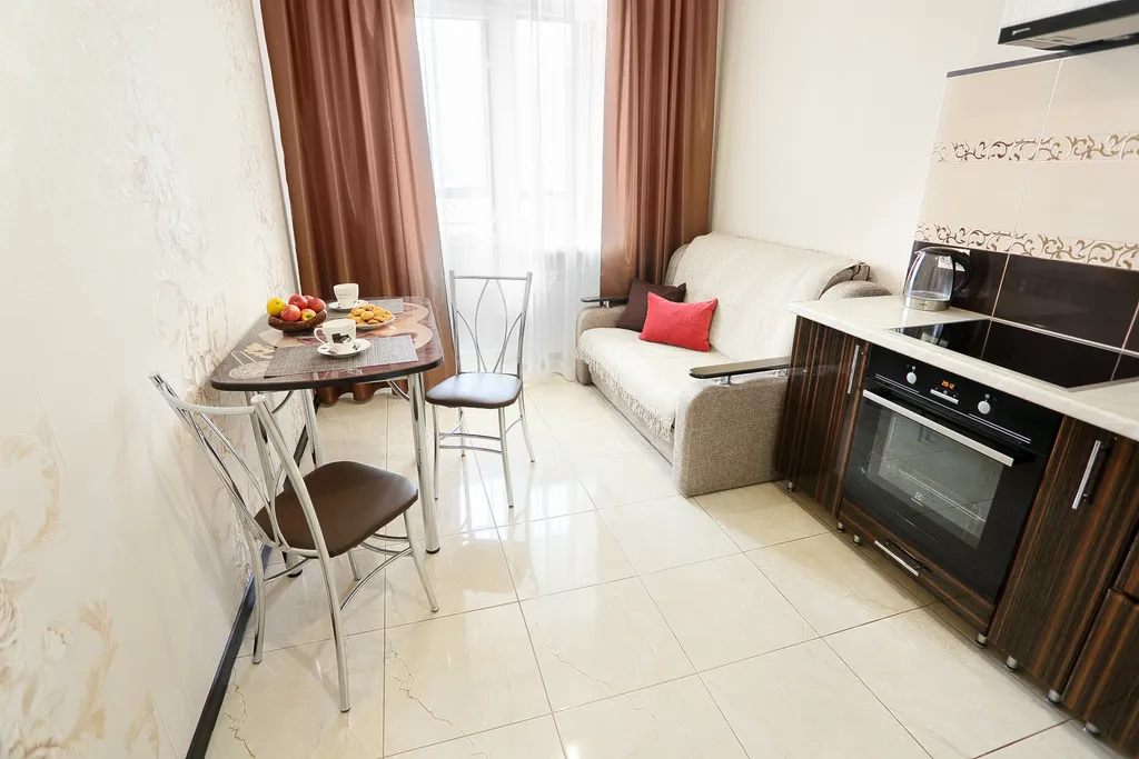 Большая квартира у спорткомплекса гран-при и мед. центра Олимп