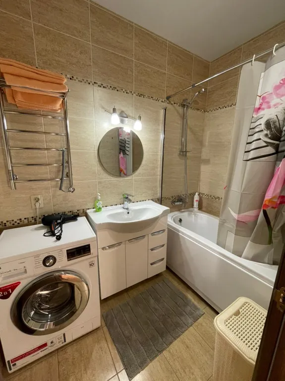 Квартира 2-комнатная большая квартира, высокий этаж, шикарный вид на город — Краснодар