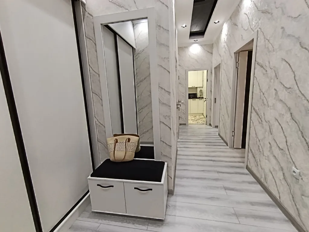 Тихий район - центр - новый ремонт