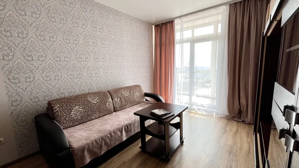 Уютная квартира в центре с видом на море