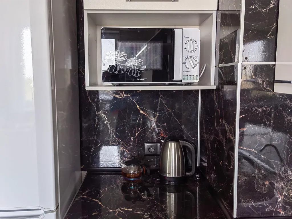 Уютная евродвушка с большой лоджией