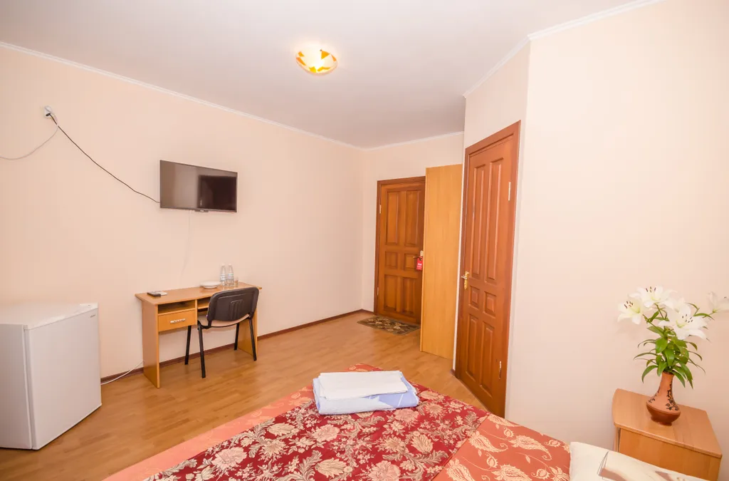 Двухместный стандарт с двуспальной кроватью