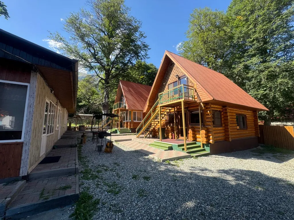 Коттедж Коттедж Шале в горах — Архыз