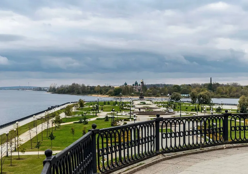 Уютная квартира с видом на реку Волга в центре