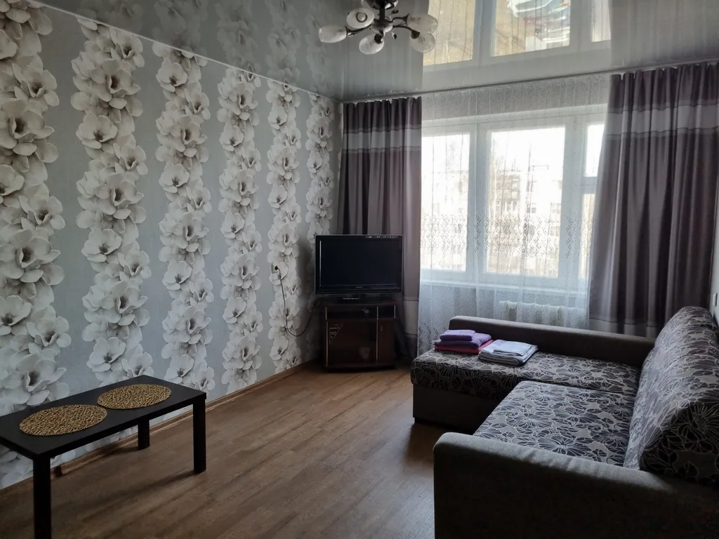 Уютная квартира — аренда посуточно в Псков