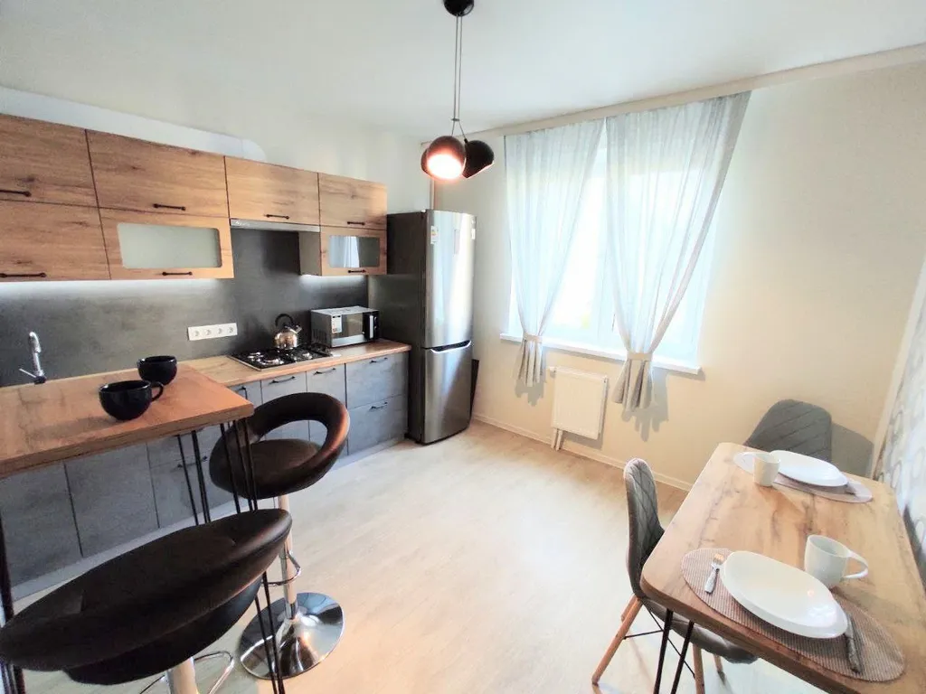 Двушка у озера