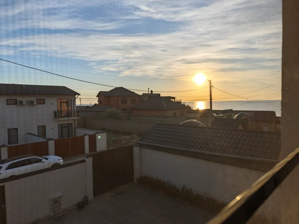 Уютный домик у моря