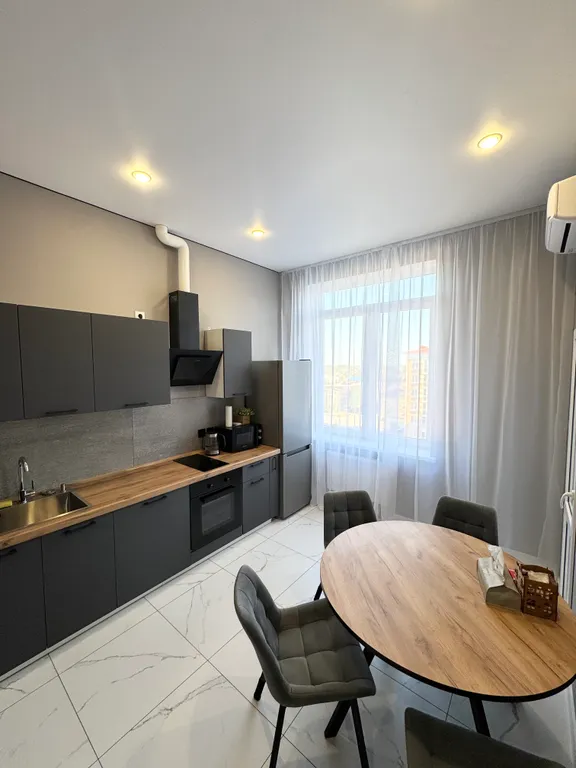 Квартира Чистая уютная квартира вблизи трассы М-4 Дон в ЖК Белые Росы — Динская