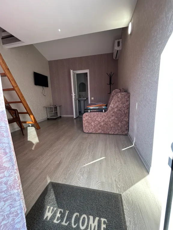 Коттедж Уютный домик — Широкая Балка