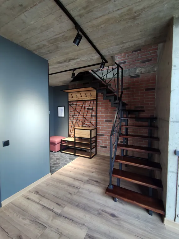 Эксклюзивный, двухэтажный, видовой лофт