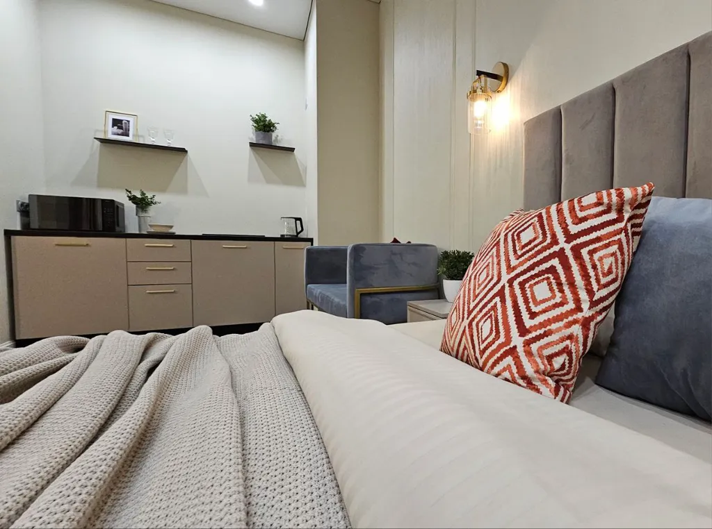 Квартира Квартира Рыбная деревня - студия с кондиционером на набережной — Калининград