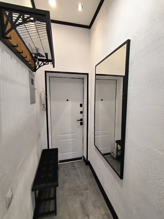 Квартира с видом из окна на самый старый дом в России