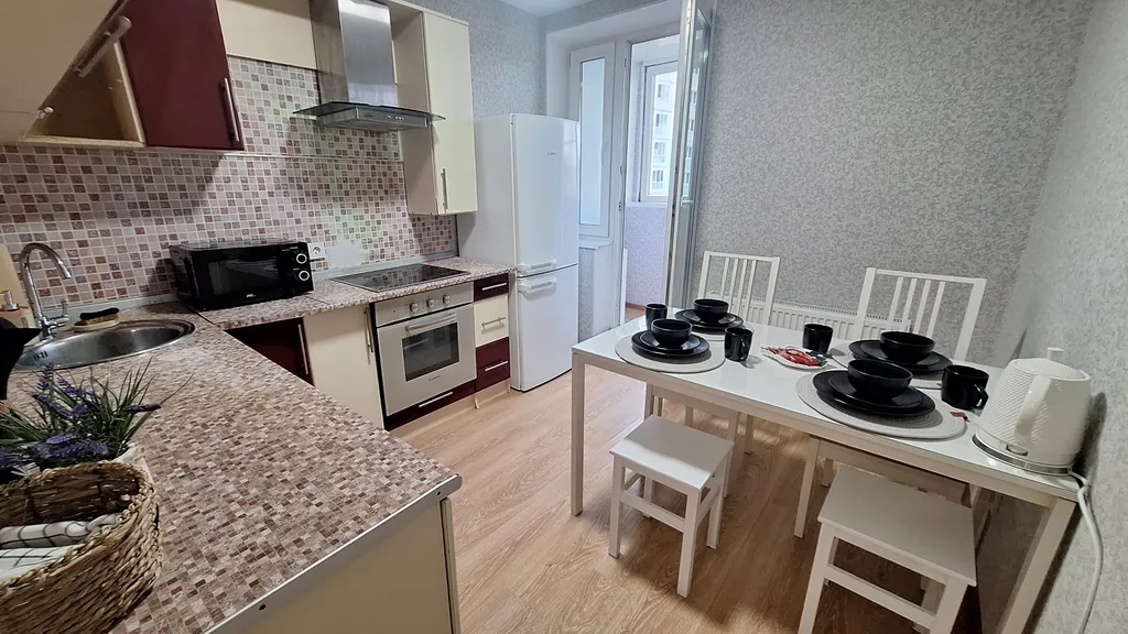 Квартира Квартира Пoлнoцeннaя 2-уx кoмнатная большая квapтирa с раздельным санузлом — Янино-1