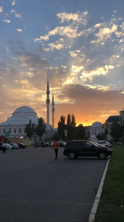 Квартира 2-комнатная Квартира — Махачкала