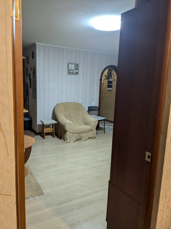 Petri Šemeikka Square apartment