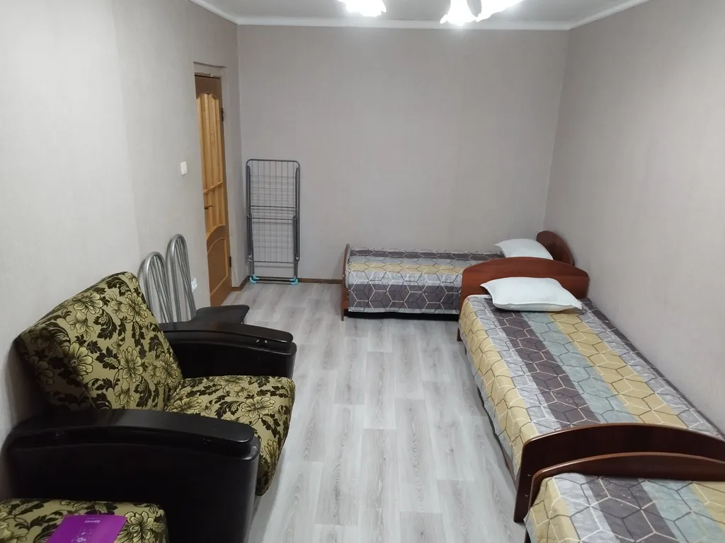 Квартира Большая 3-х комнатная квартира — Рефтинский