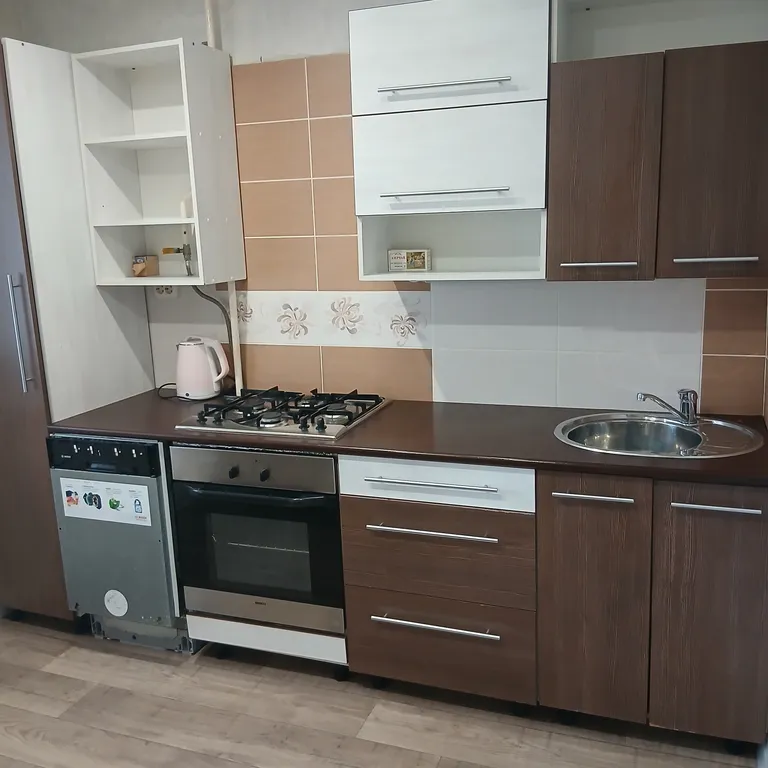 Просторная двухкомнатная квартира у ЦУМа (Центр)