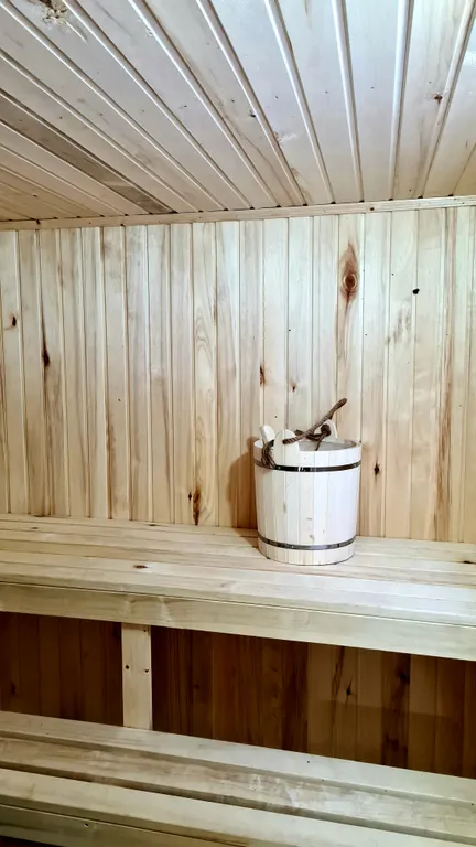 З-комнатный дом У Озера в лесу