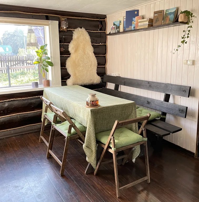 Самый уютный дoмик с кoшкой напротив горнолыжного куpоpта Мaнжеpoк