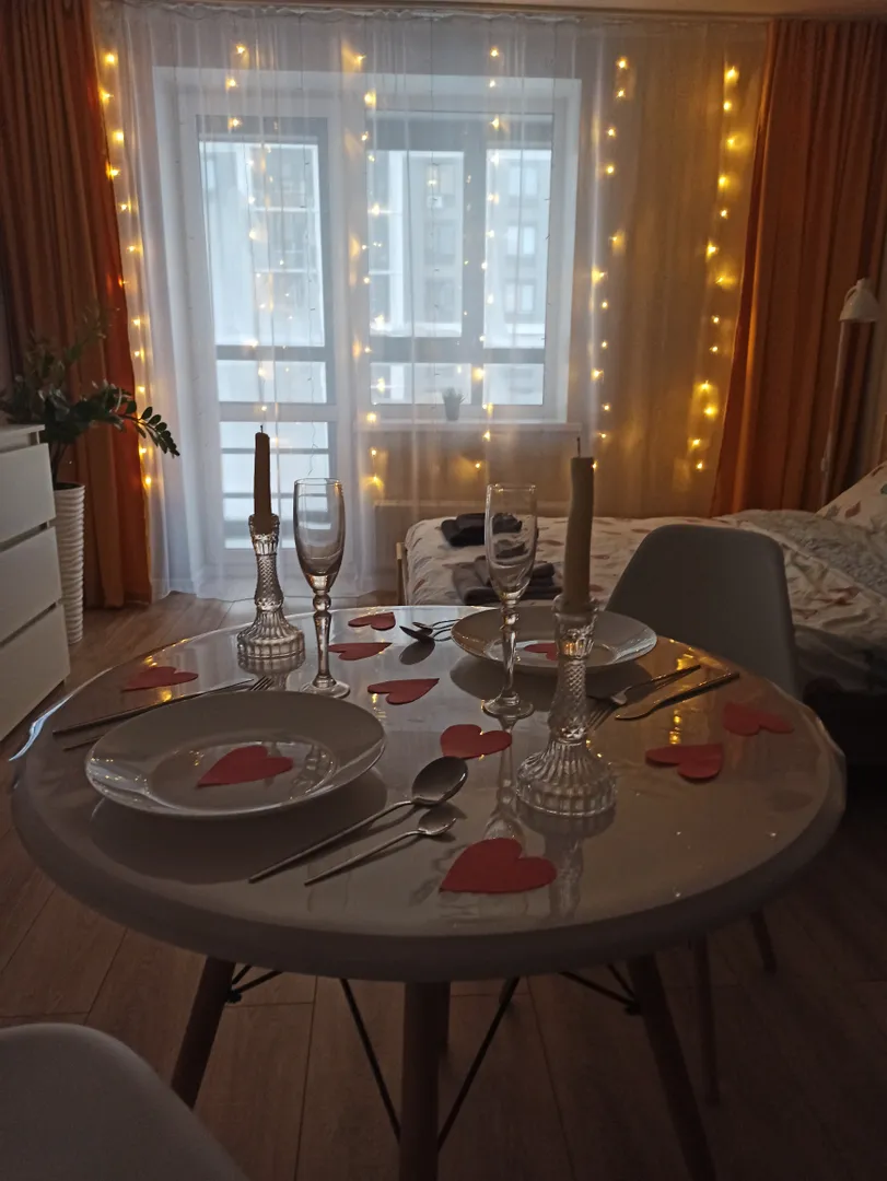 По запросу могу подготовить всё необходимое для романтического ужина ❤